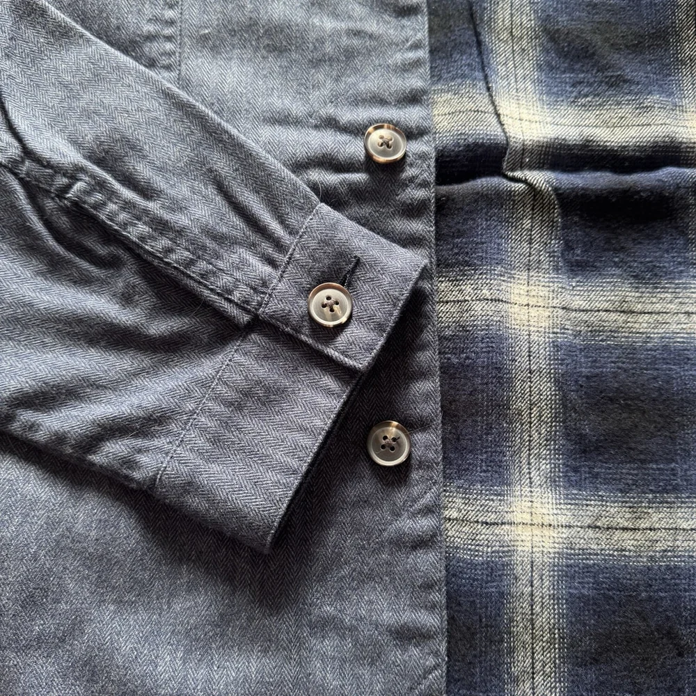 Duck Head Men's Lightweight Shirt Jacket in Navy Blue